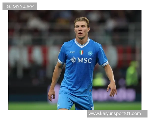 炸弹小队重现江湖拉什福德与霍伊伦引领新潮流